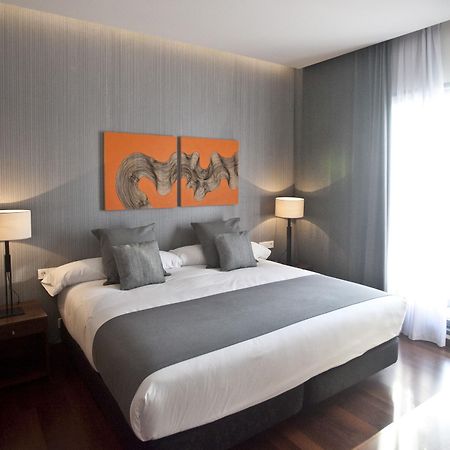 Hotel Carris Marineda آكورونيا المظهر الخارجي الصورة