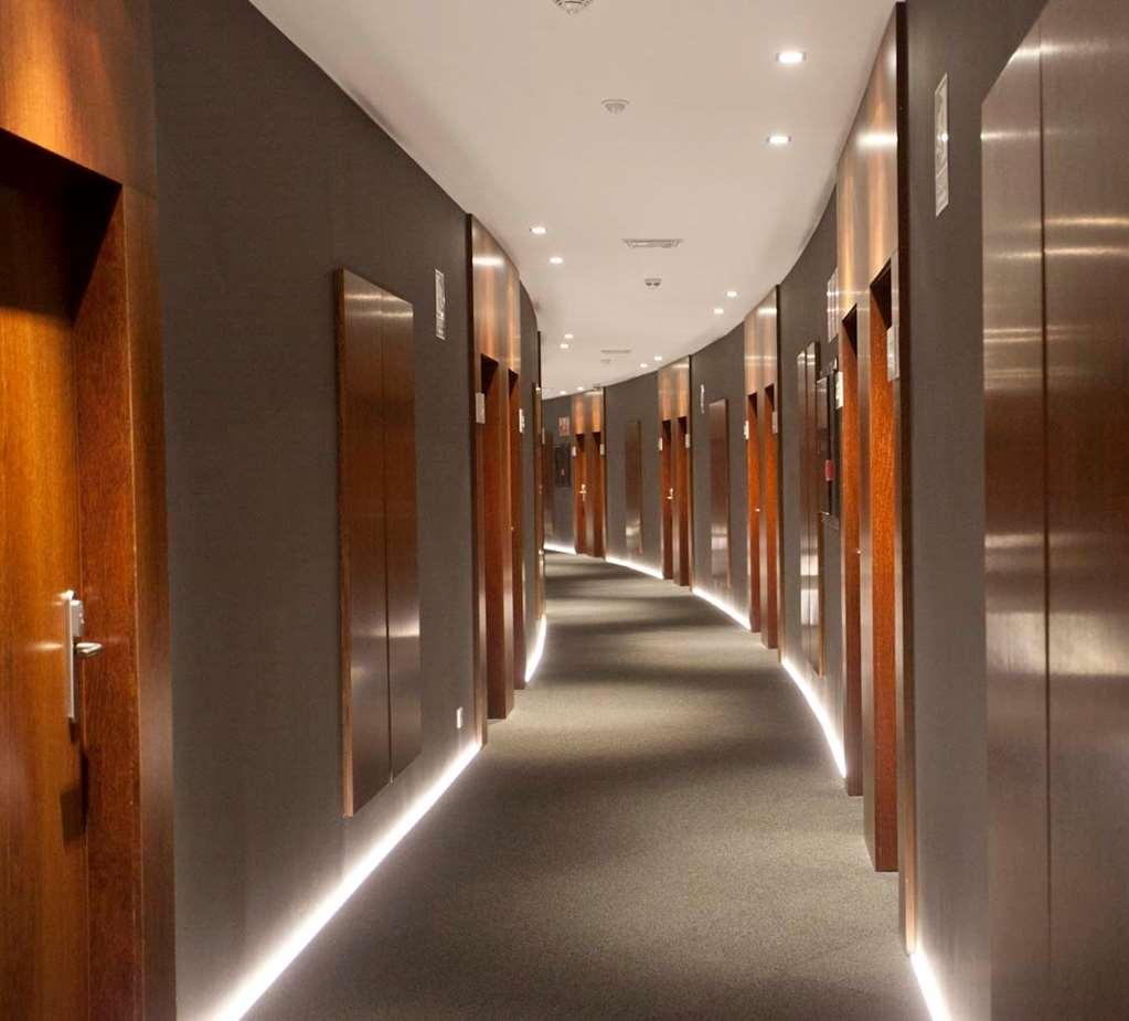 Hotel Carris Marineda آكورونيا المظهر الداخلي الصورة