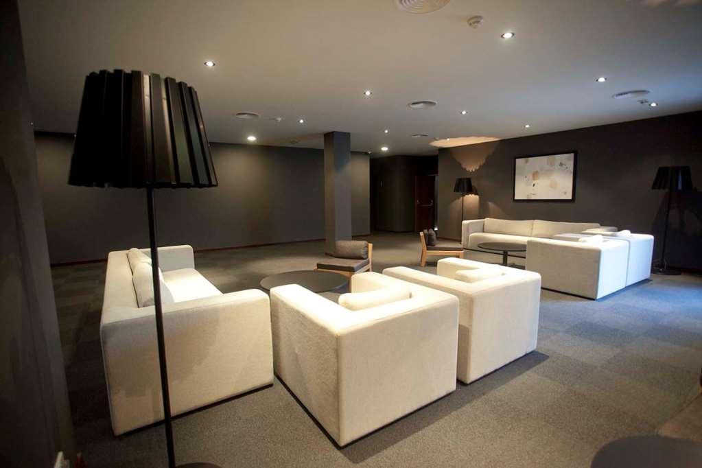 Hotel Carris Marineda آكورونيا المرافق الصورة