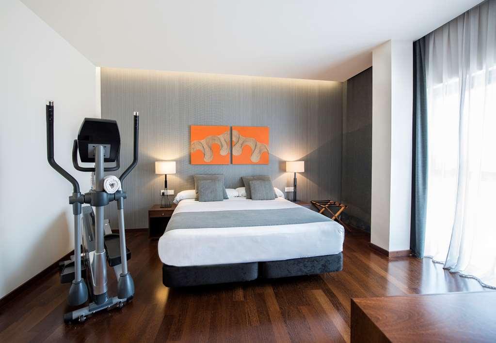 Hotel Carris Marineda آكورونيا المرافق الصورة