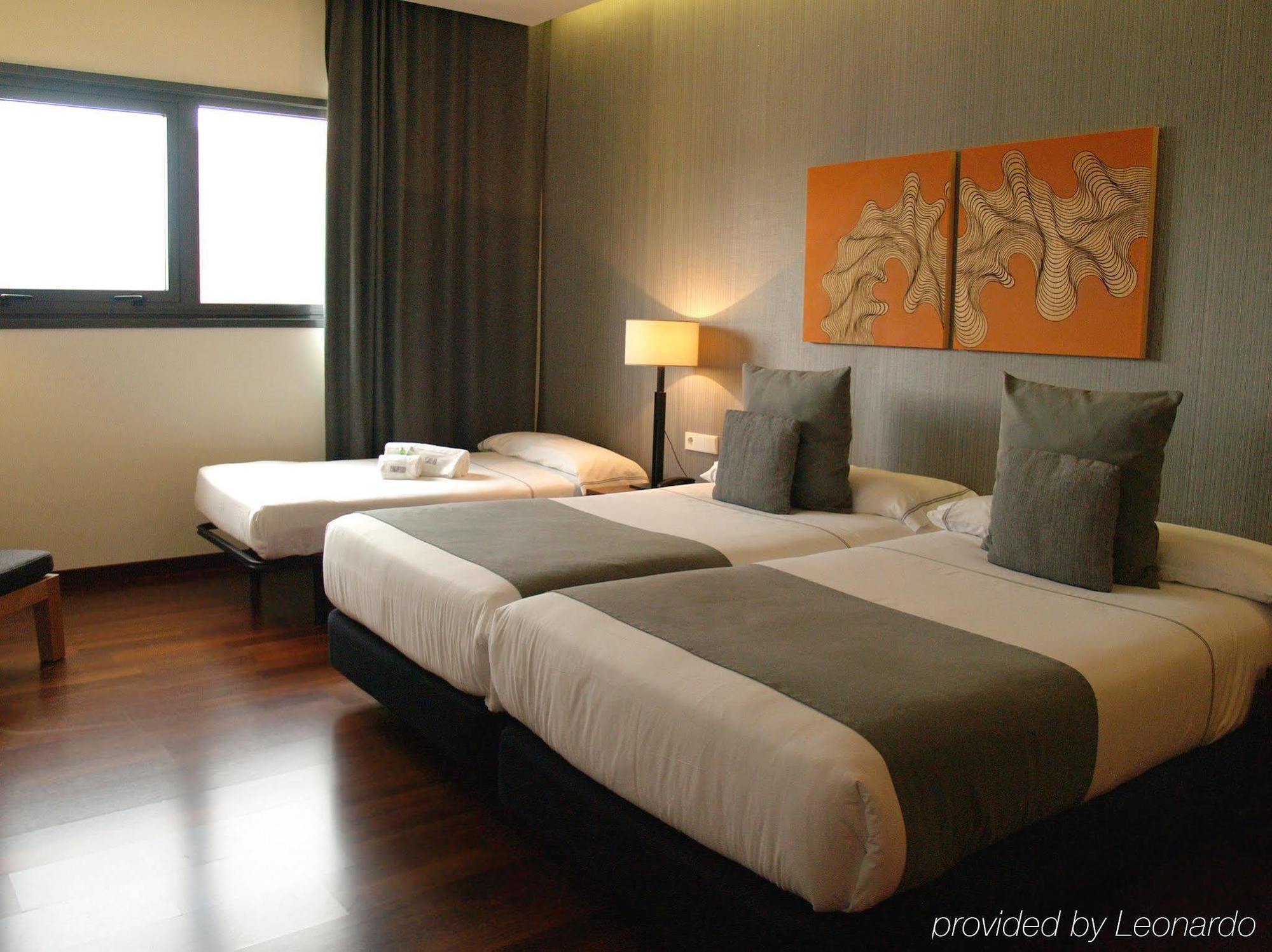 Hotel Carris Marineda آكورونيا المظهر الخارجي الصورة