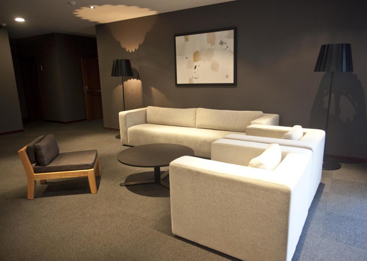 Hotel Carris Marineda آكورونيا المظهر الخارجي الصورة